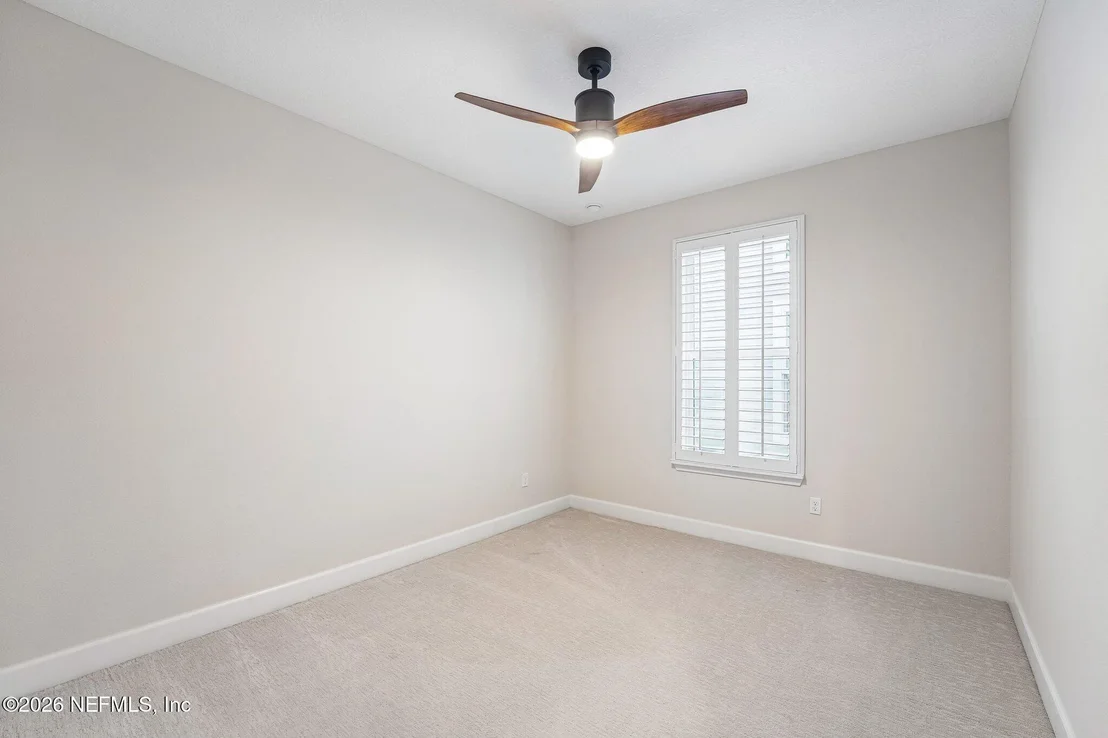 Photo of 86 SPINNER Drive