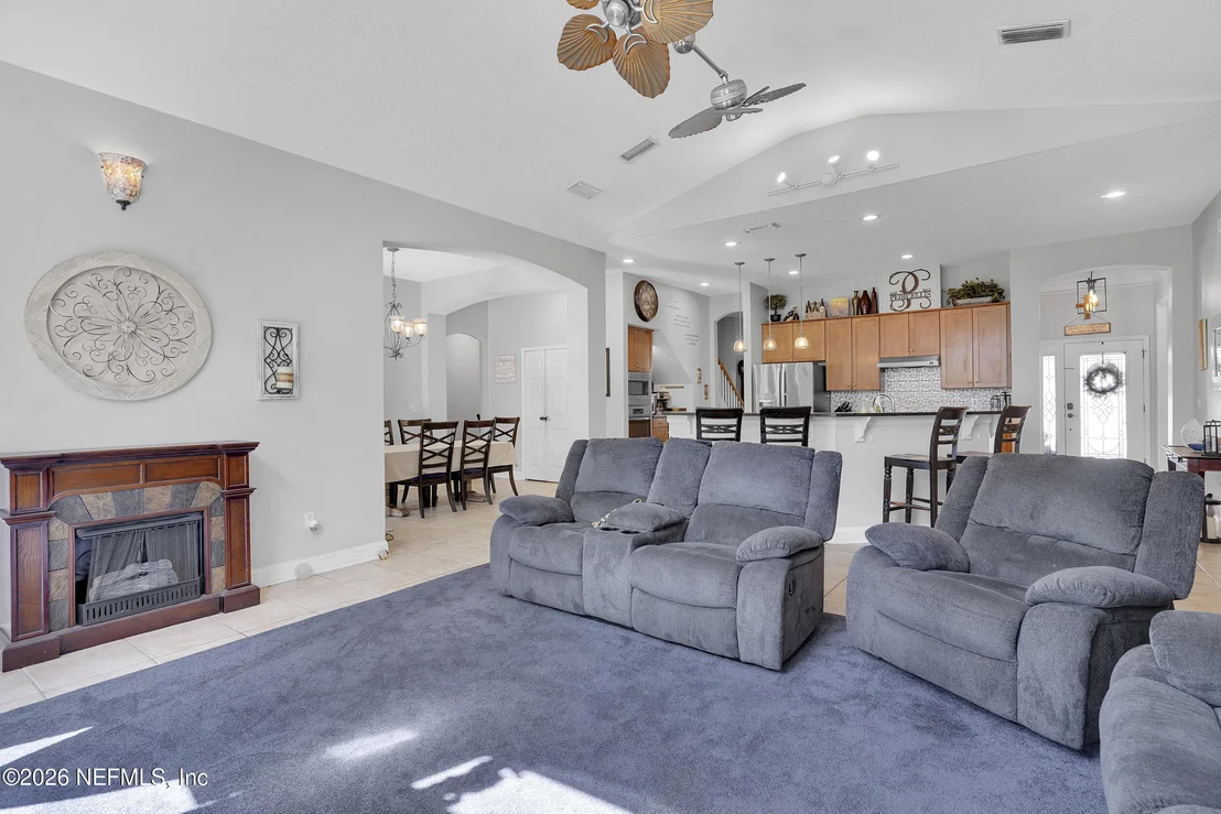 Photo of 198 PARKSIDE Drive