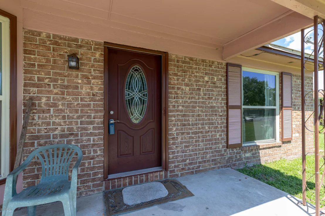 Photo of 184 DEBARRY Avenue
