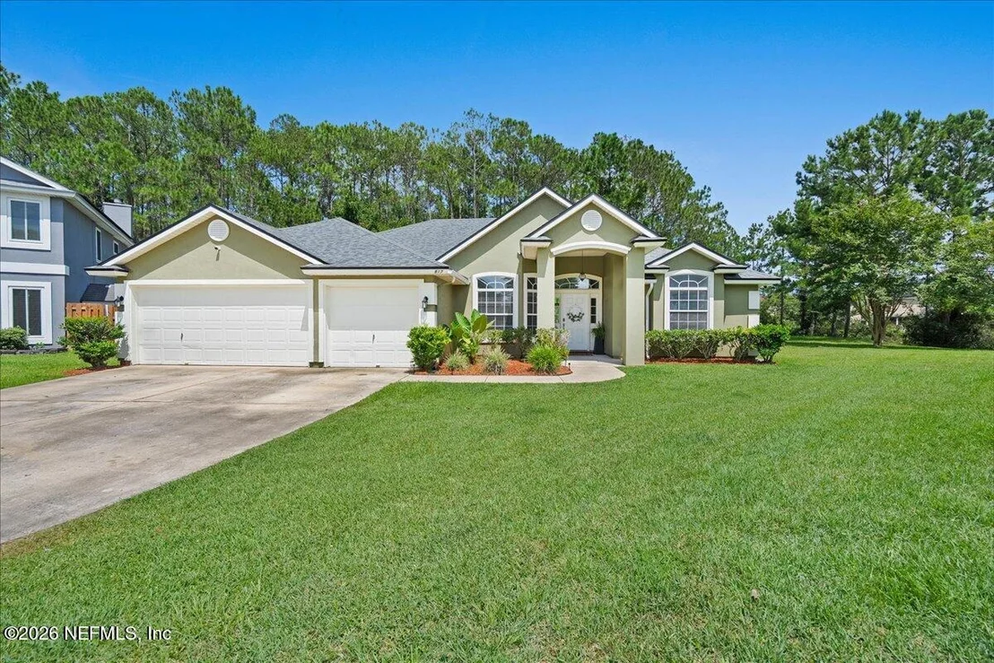 Photo of 817 ESQUIRE Lane