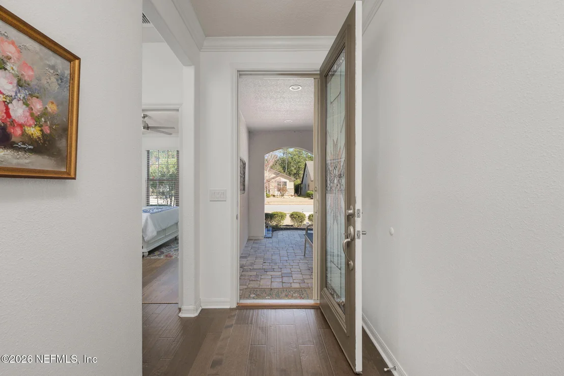 Photo of 552 TREE SIDE Lane