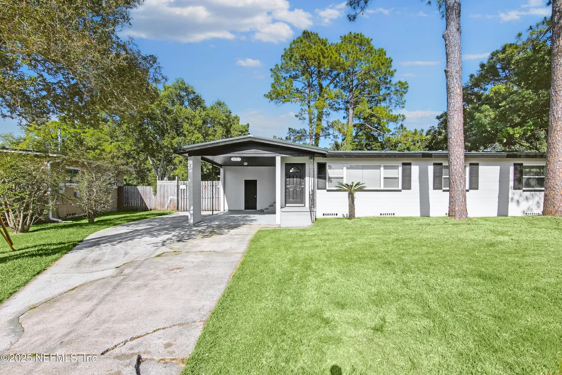 Photo of 2123 SAUL Drive