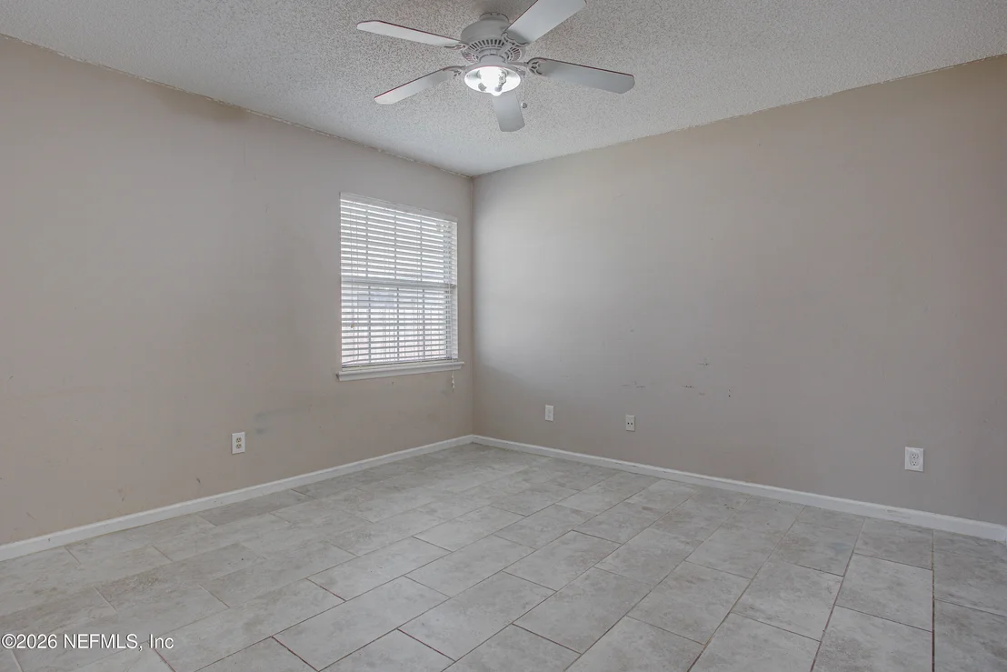 Photo of 7975 MACINNES Drive
