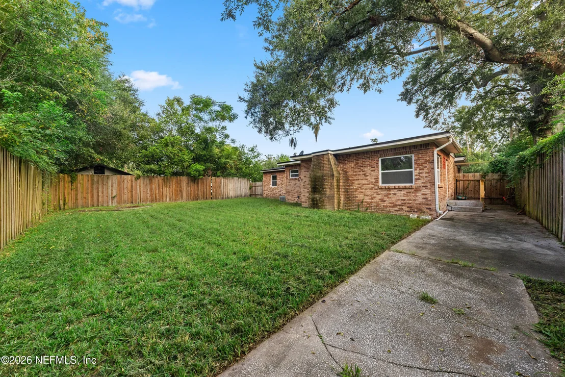 Photo of 3639 RENDALE Drive N