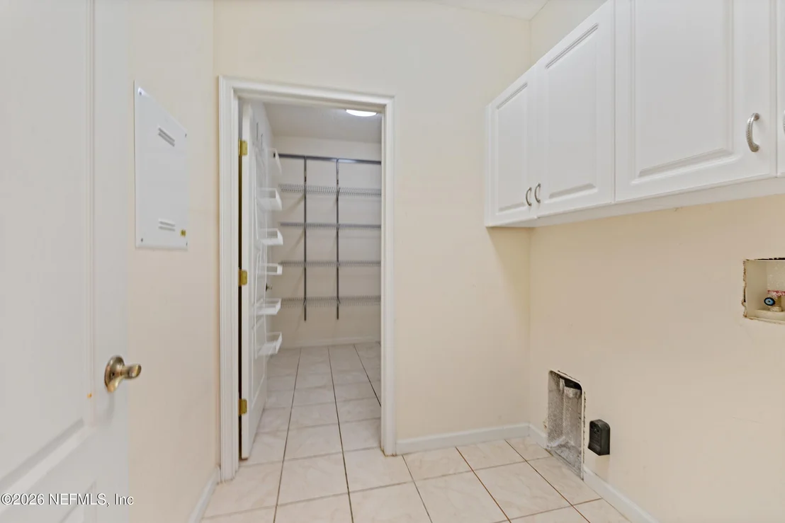 Photo of 605 MARY JANE Lane