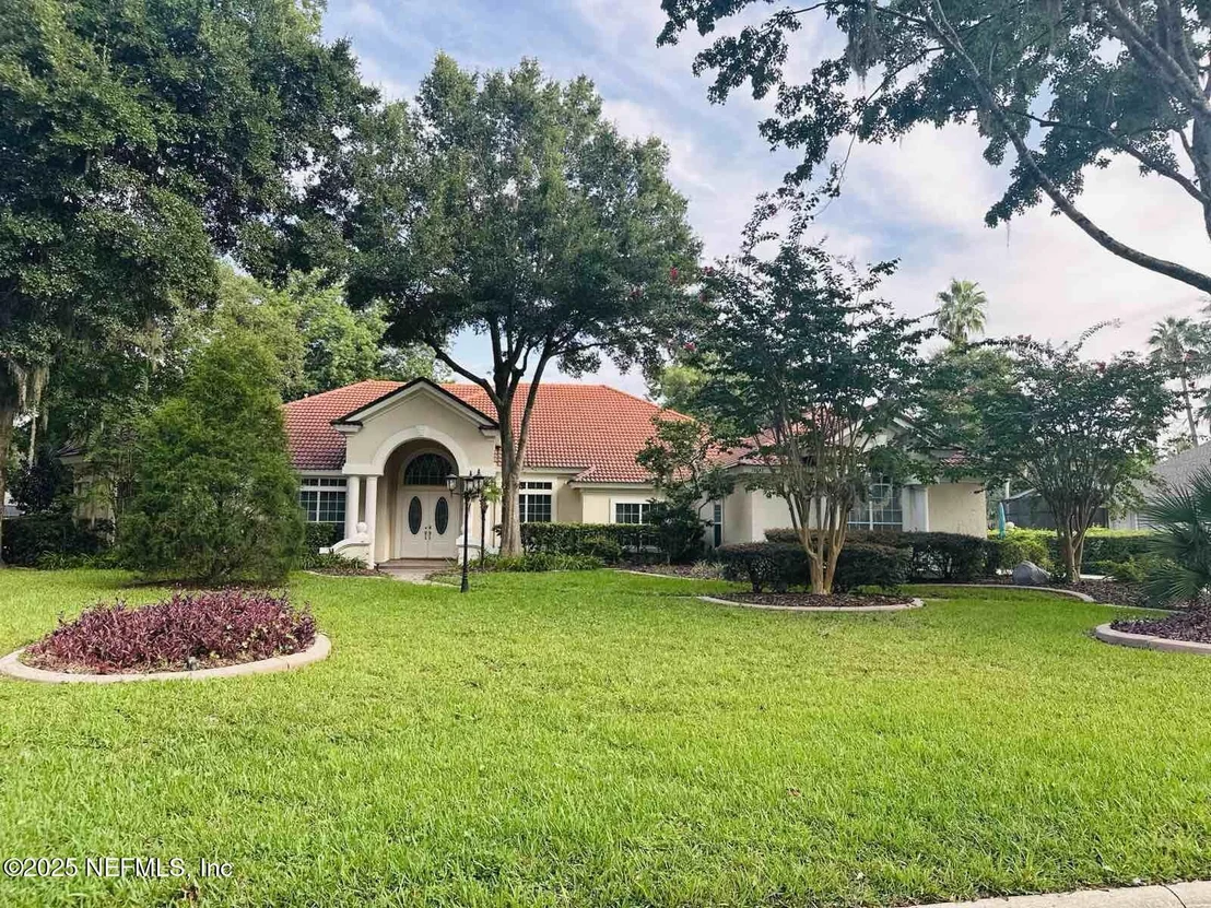 Photo of 13643 MARSH HARBOR Drive N