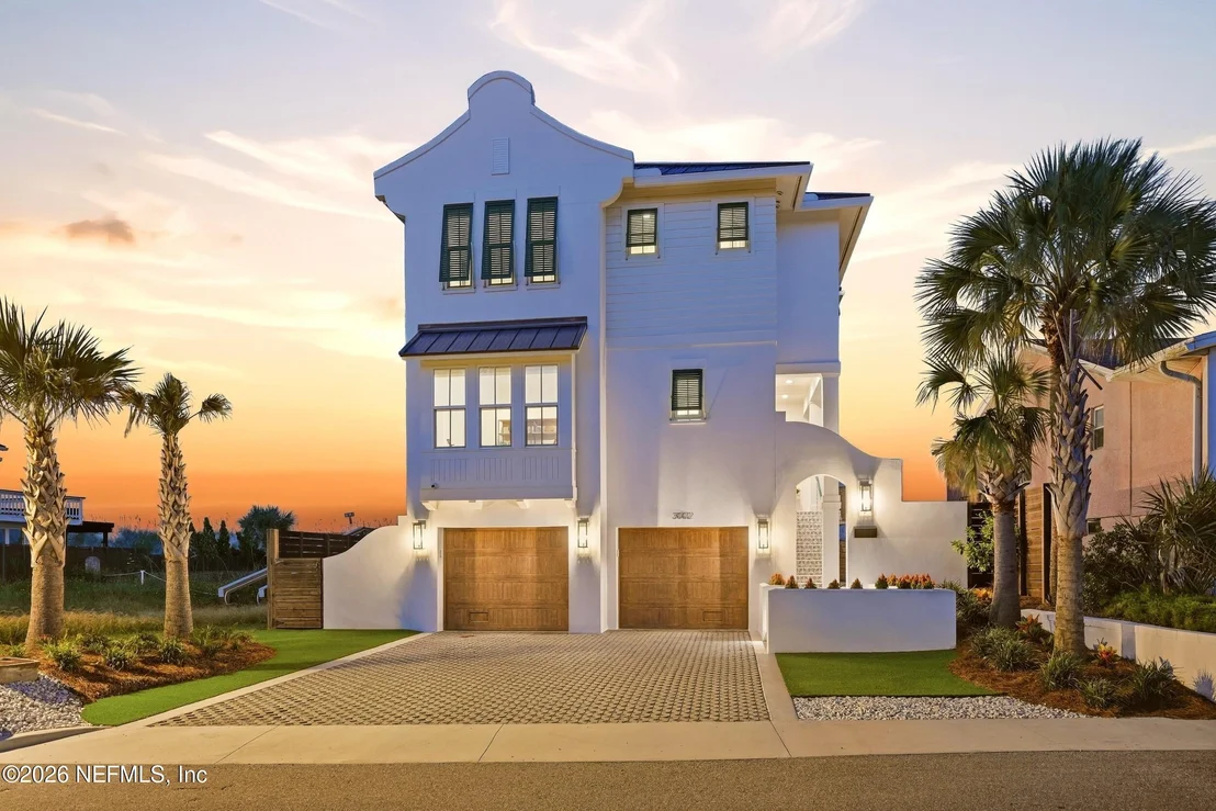 Photo of 3002 OCEAN Drive S
