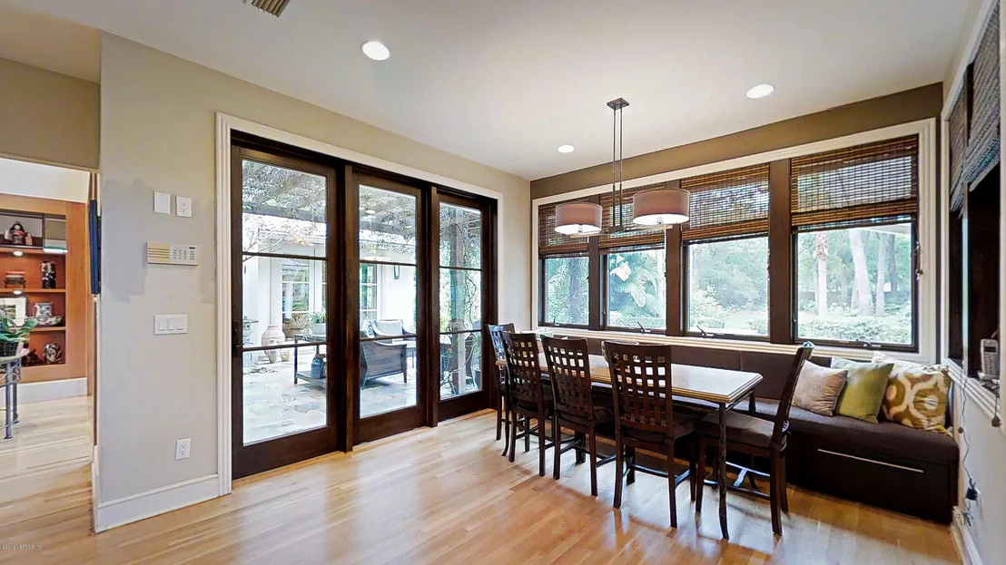 Photo of 3016 FOREST Circle