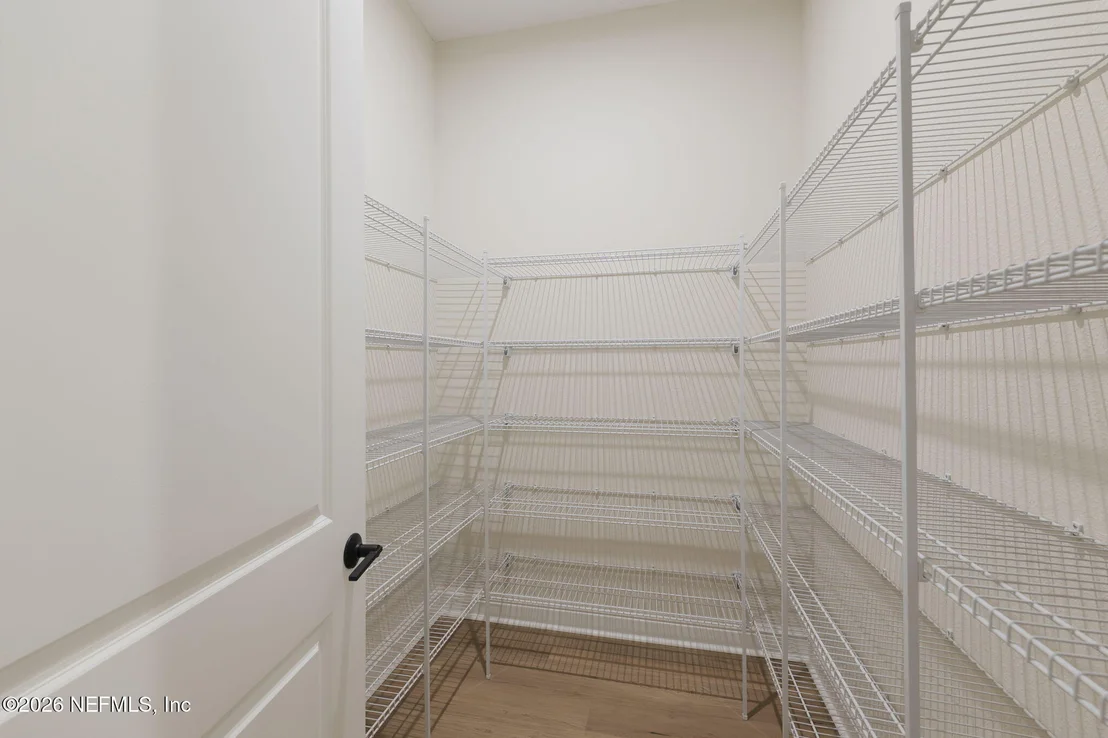 Photo of 329 PELTON Place