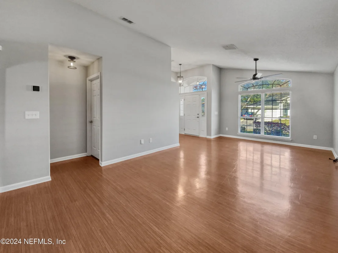 Photo of 704 LILAC Loop