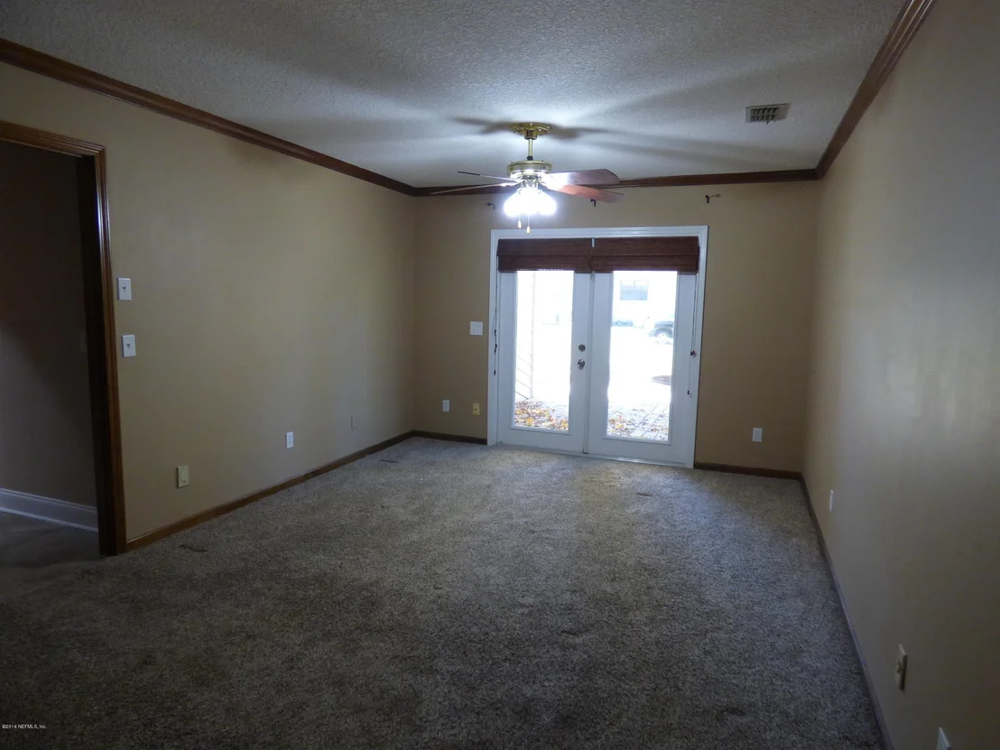 Photo of 4928 MARINERS POINT Drive