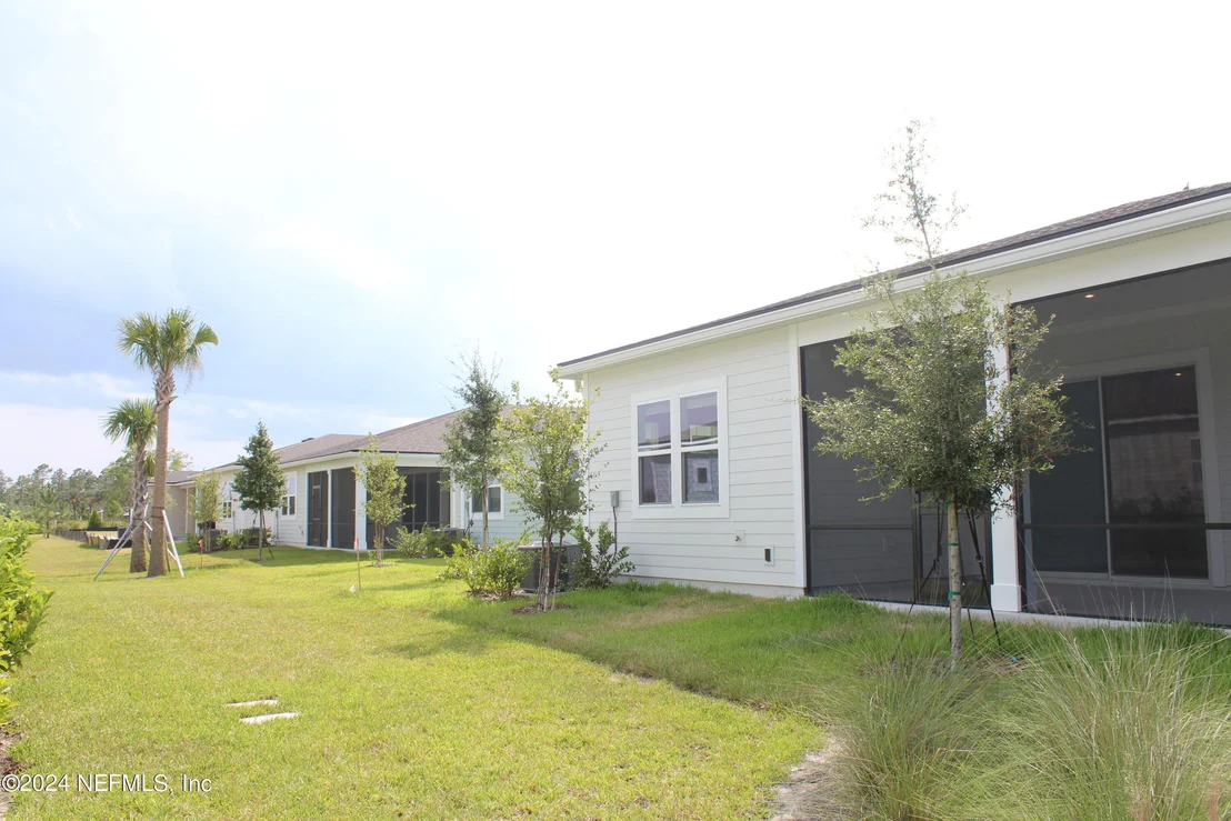 Photo of 112 HEDGEROW Street