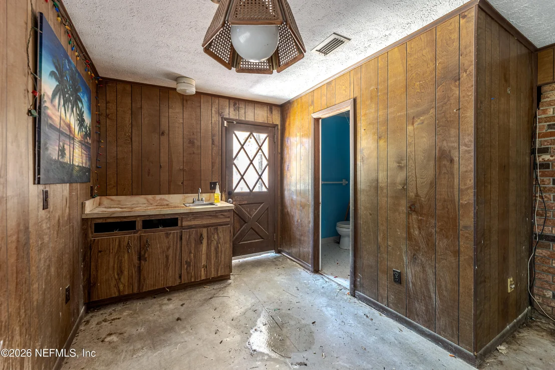 Photo of 3057 SHADY Drive