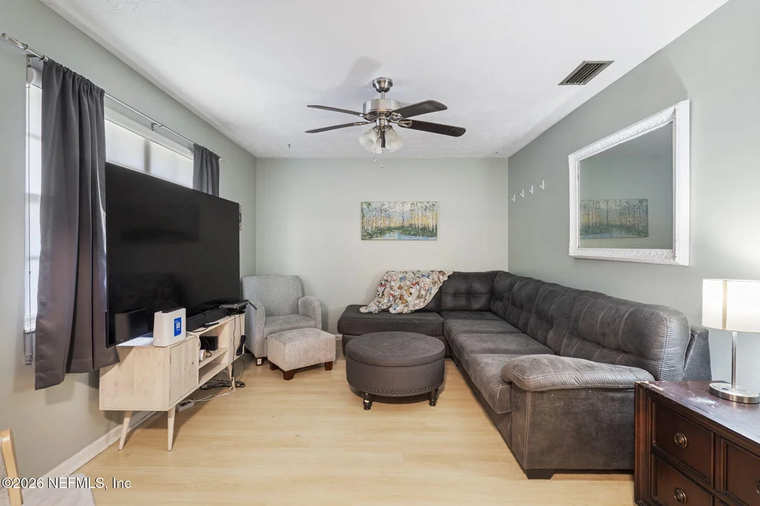 Photo of 286 EVERGREEN Lane