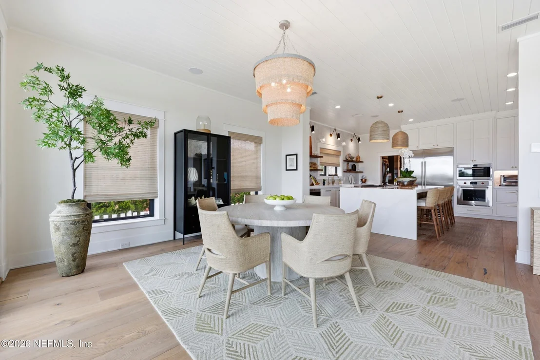 Photo of 688 OCEAN PALM Way