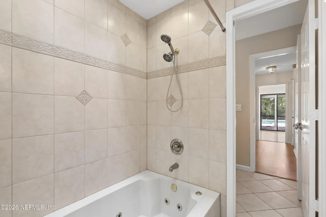 Photo of 2856 RAVINES Road
