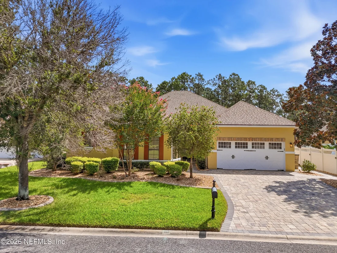 Photo of 804 STELLING Court