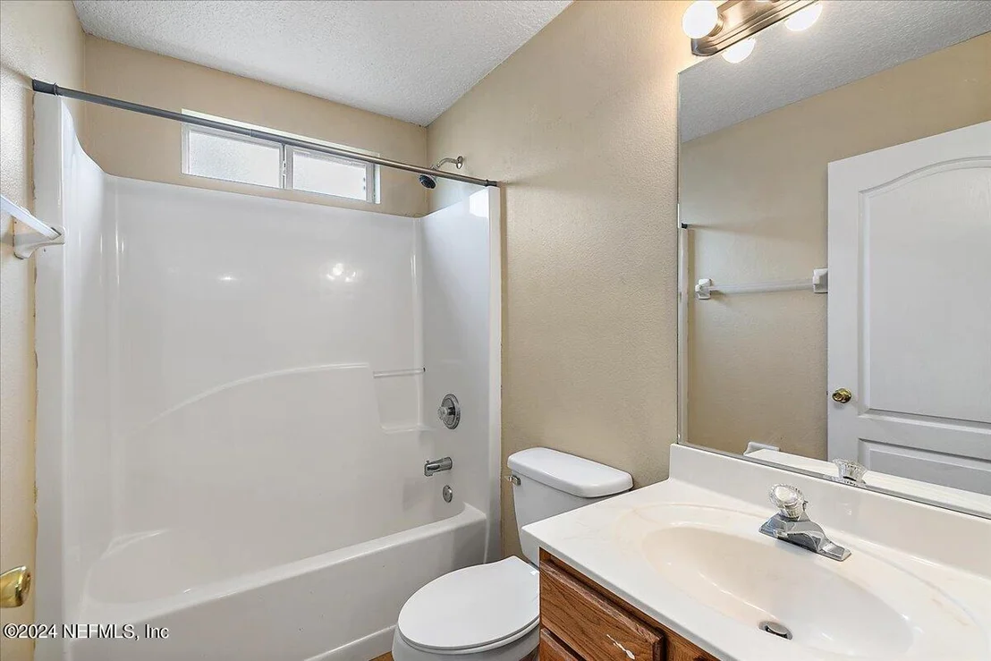 Photo of 1653 AUSTIN Lane