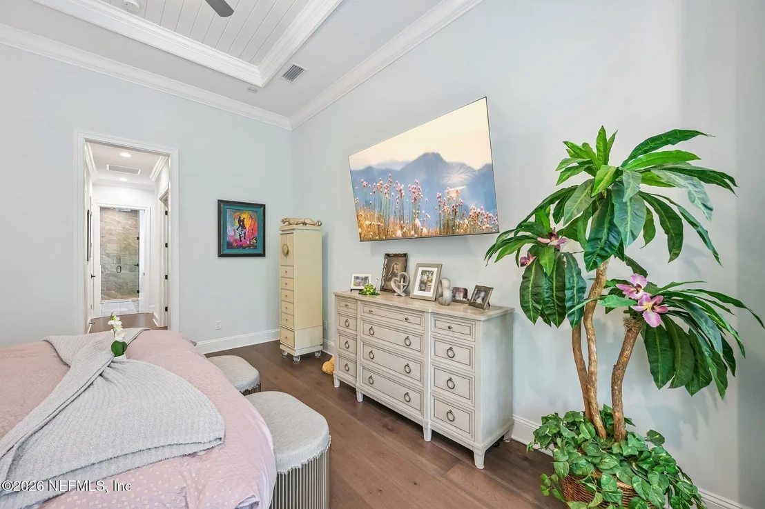 Photo of 375 SEAGROVE Drive