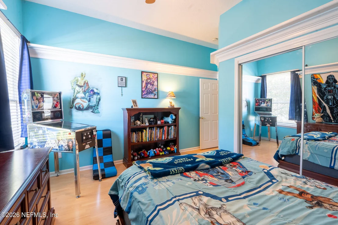 Photo of 824 BUGLE BRANCH Way