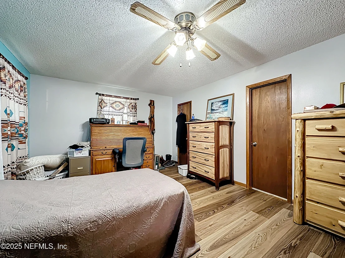 Photo of 35061 KAREN Road