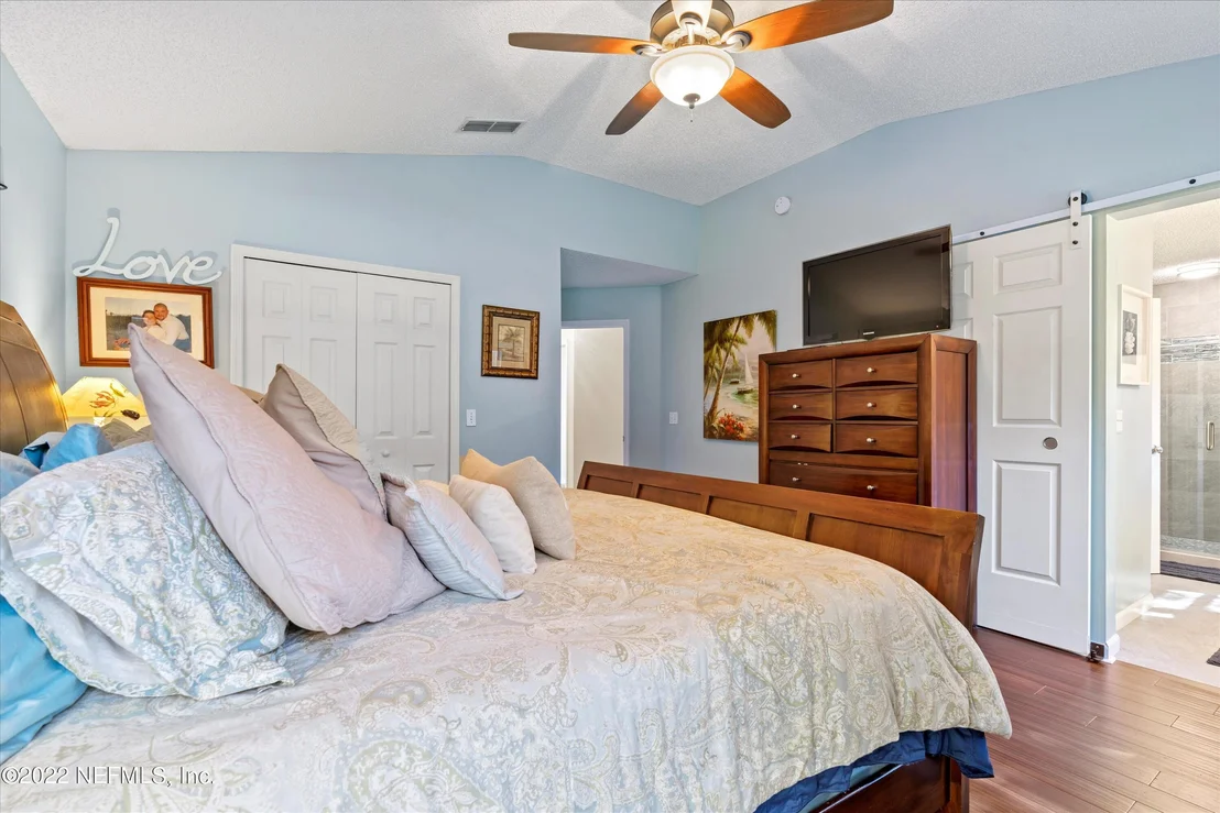 Photo of 597 PROSPERITY LAKE Drive