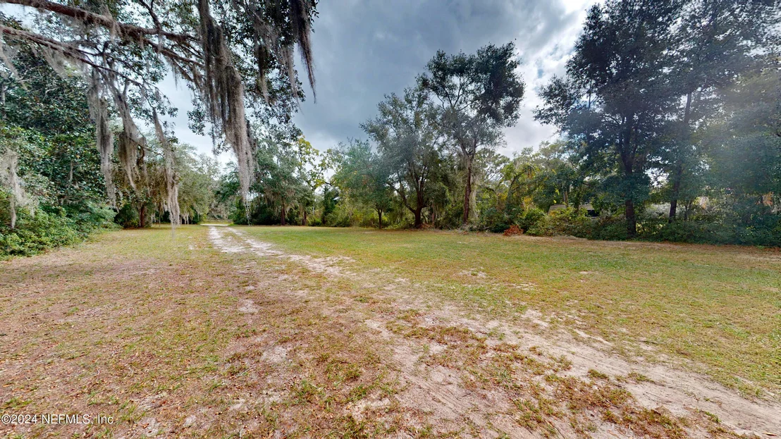 Photo of 369 LAKE COMO Drive