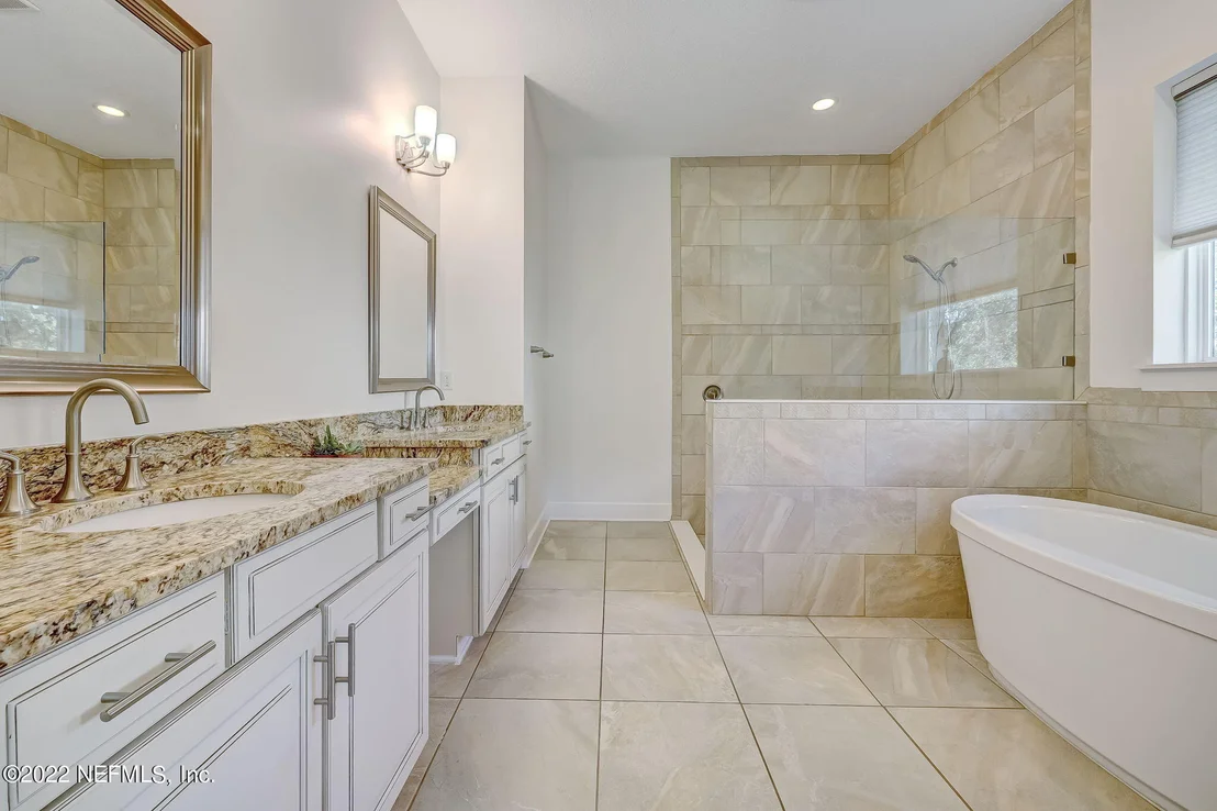 Photo of 116 ISTORIA Drive