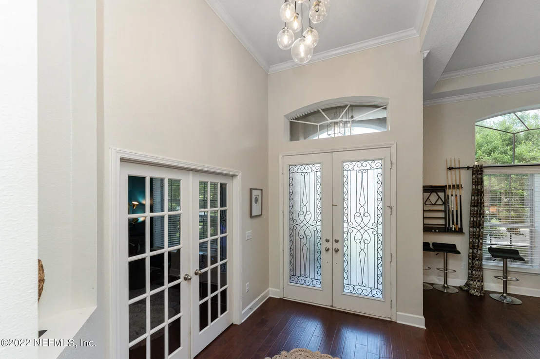 Photo of 120 N ATHERLEY Road