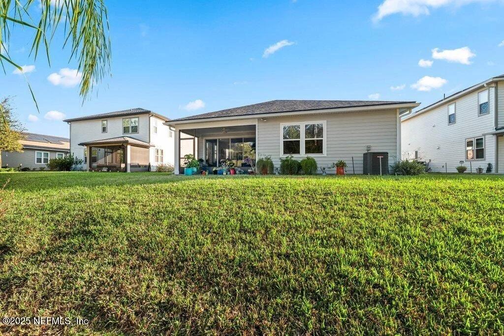 Photo of 1917 AMBERLY Drive