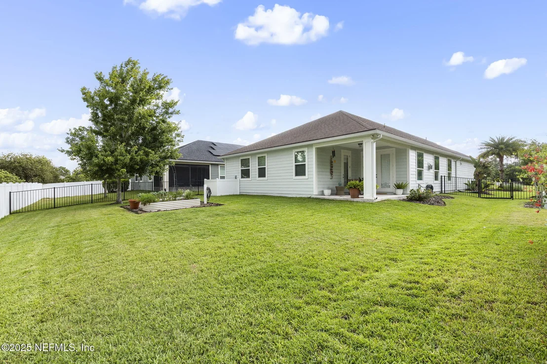 Photo of 178 EDISTO Place