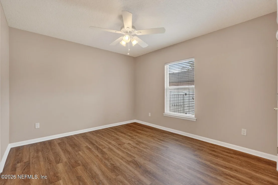 Photo of 1104 HIDEAWAY Drive N