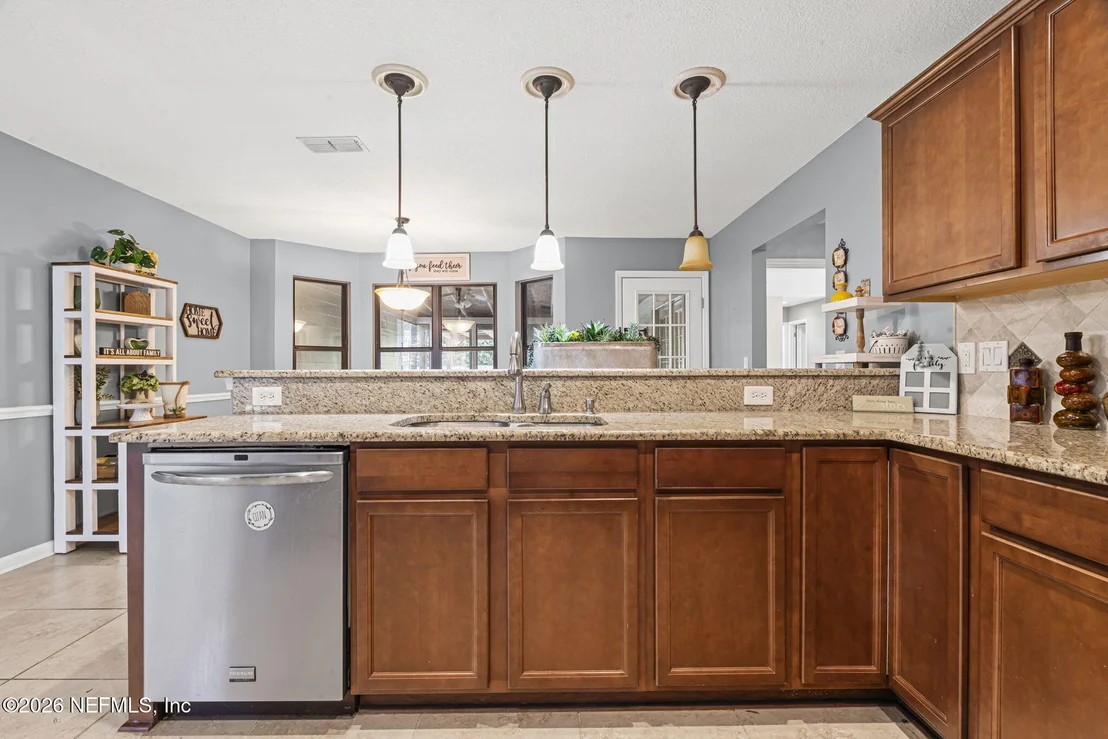 Photo of 3001 NAUTILUS Road