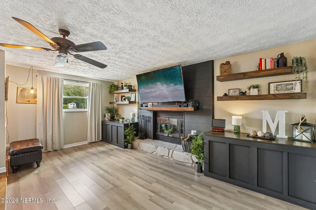 Photo of 428 VIRGO Lane