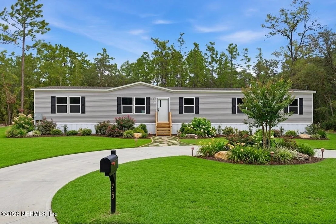 Photo of 170 JANICE Drive