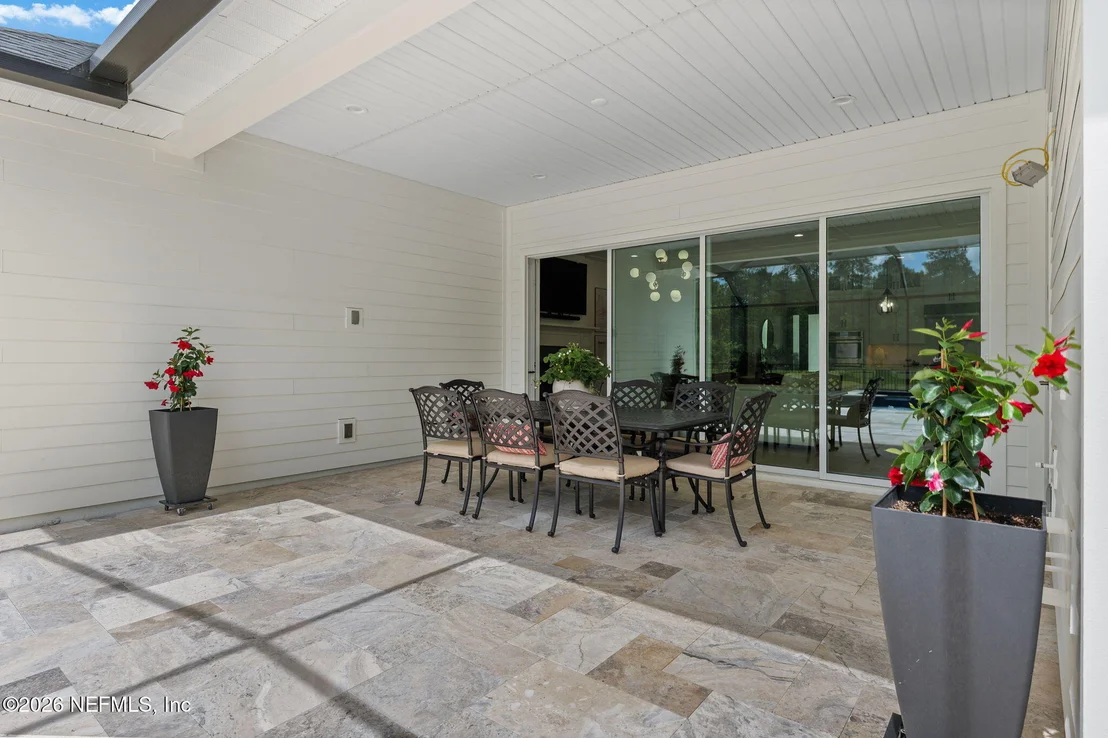 Photo of 95 PALM CREST Drive