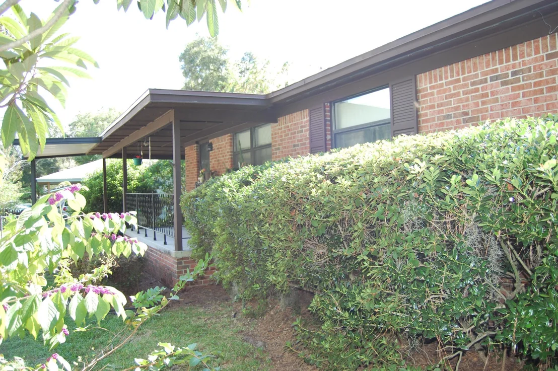 Photo of 2810 Robinette Drive