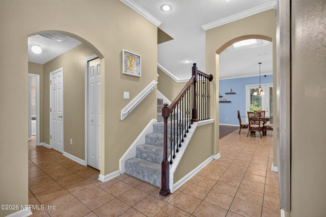 Photo of 616 CANDLEBARK Drive