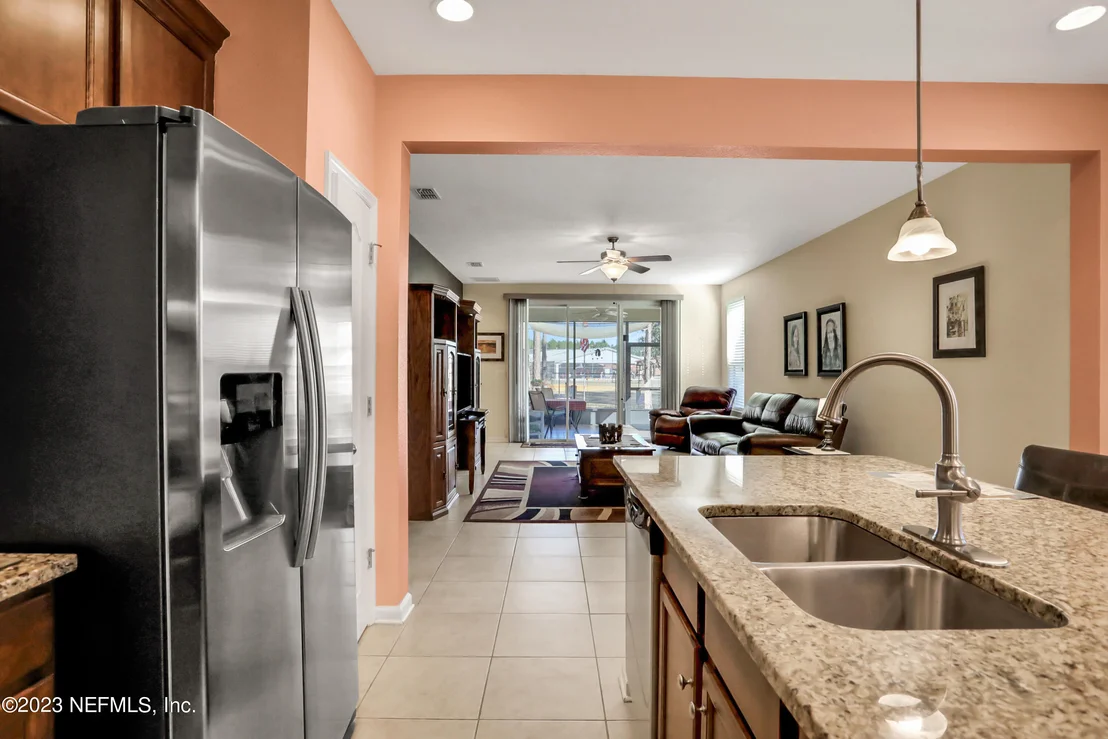 Photo of 724 BRIAR VIEW Drive