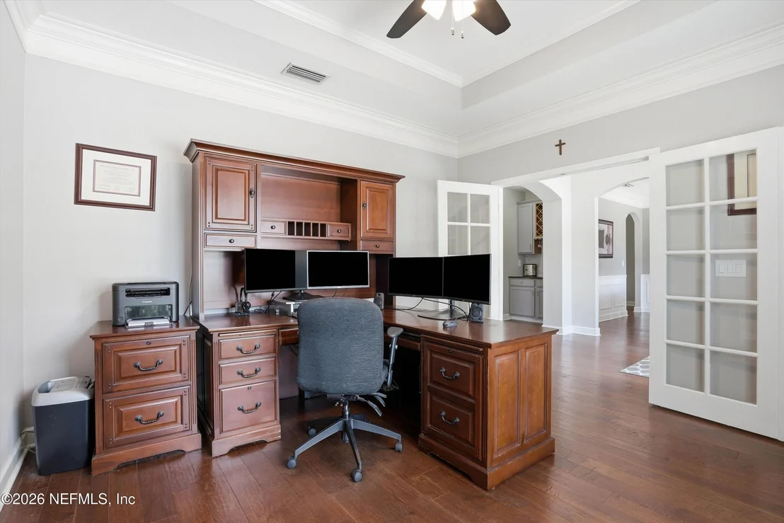 Photo of 4621 W SENECA Drive