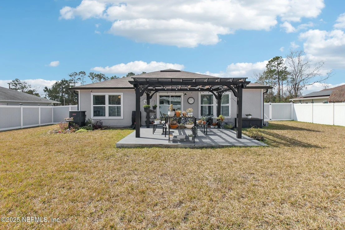 Photo of 17 BIRCHFIELD Place