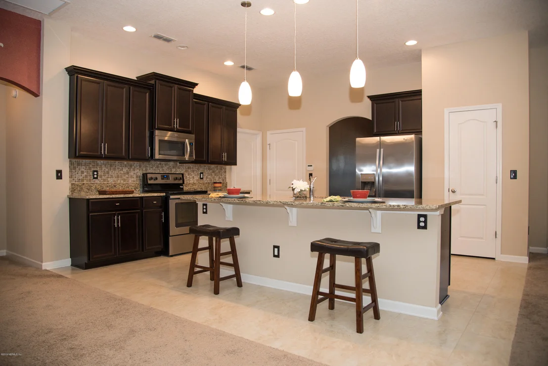 Photo of 137 GRAFFT Lane