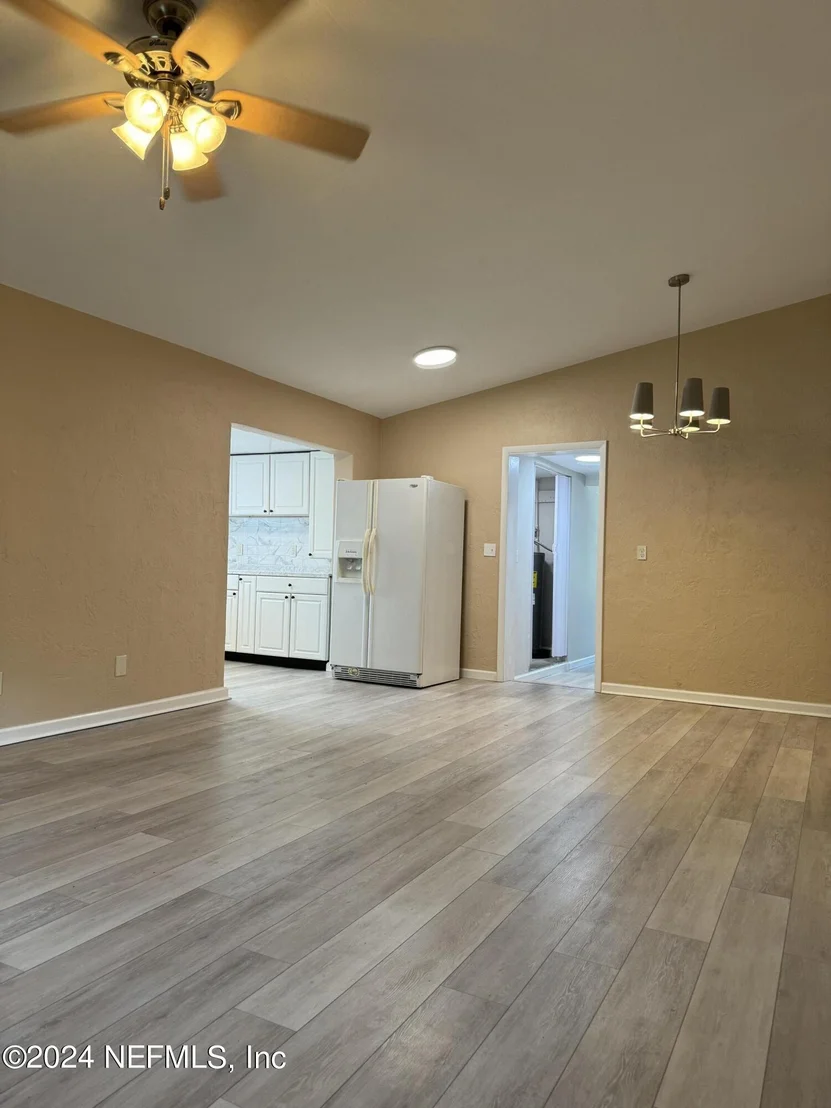 Photo of 3842 RUBY Drive W