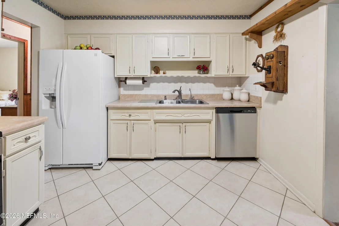 Photo of 1191 JOHNS Drive