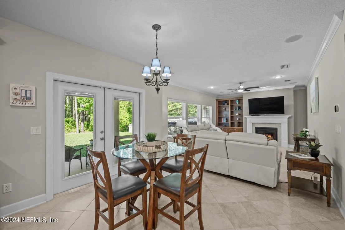 Photo of 712 CANDLEBARK Drive