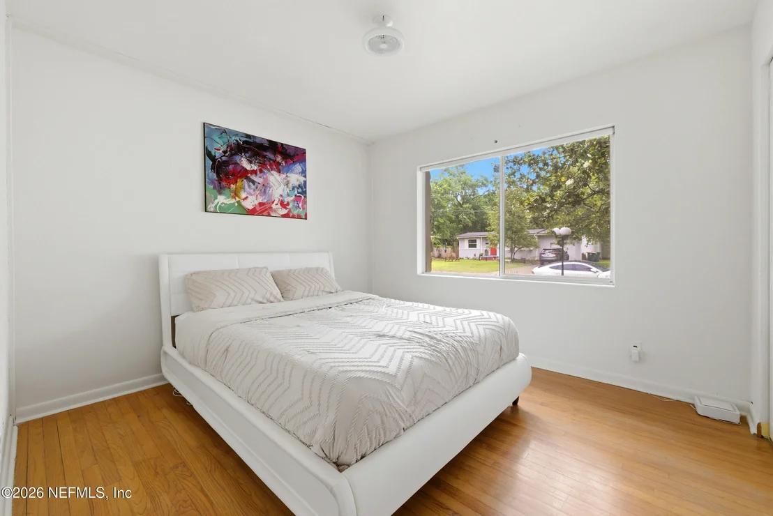Photo of 7484 SPINOLA Road