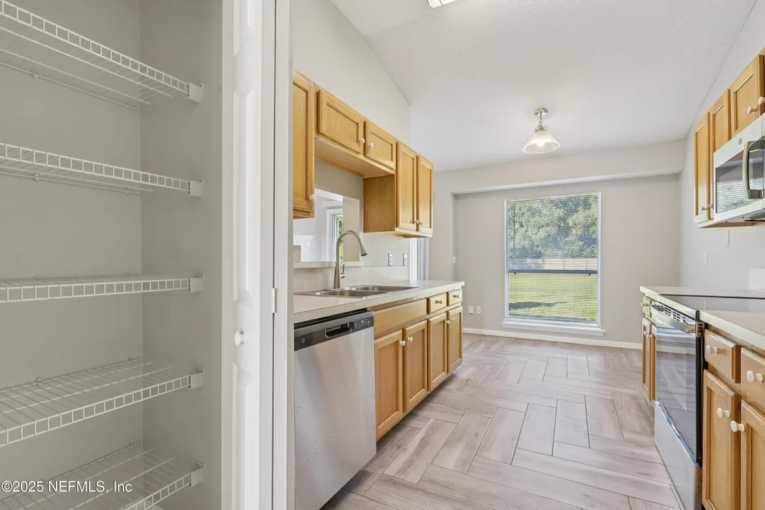 Photo of 861389 WORTHINGTON Drive
