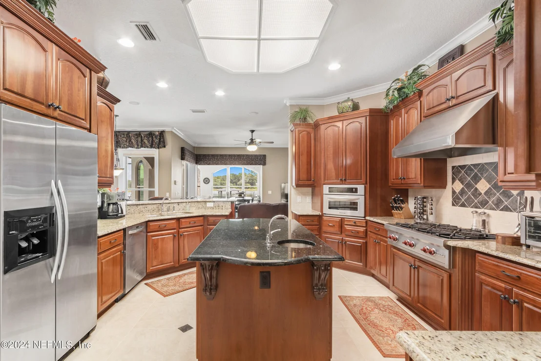 Photo of 1119 CEDAR BAY Road