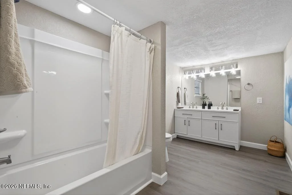 Photo of 95422 PLUM Loop