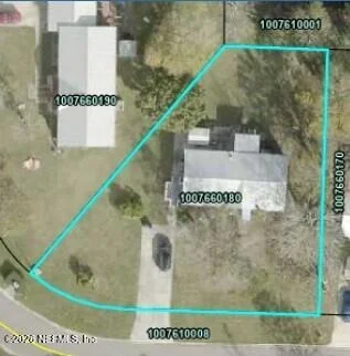 Photo of 2204 WHIPPOORWILL Drive